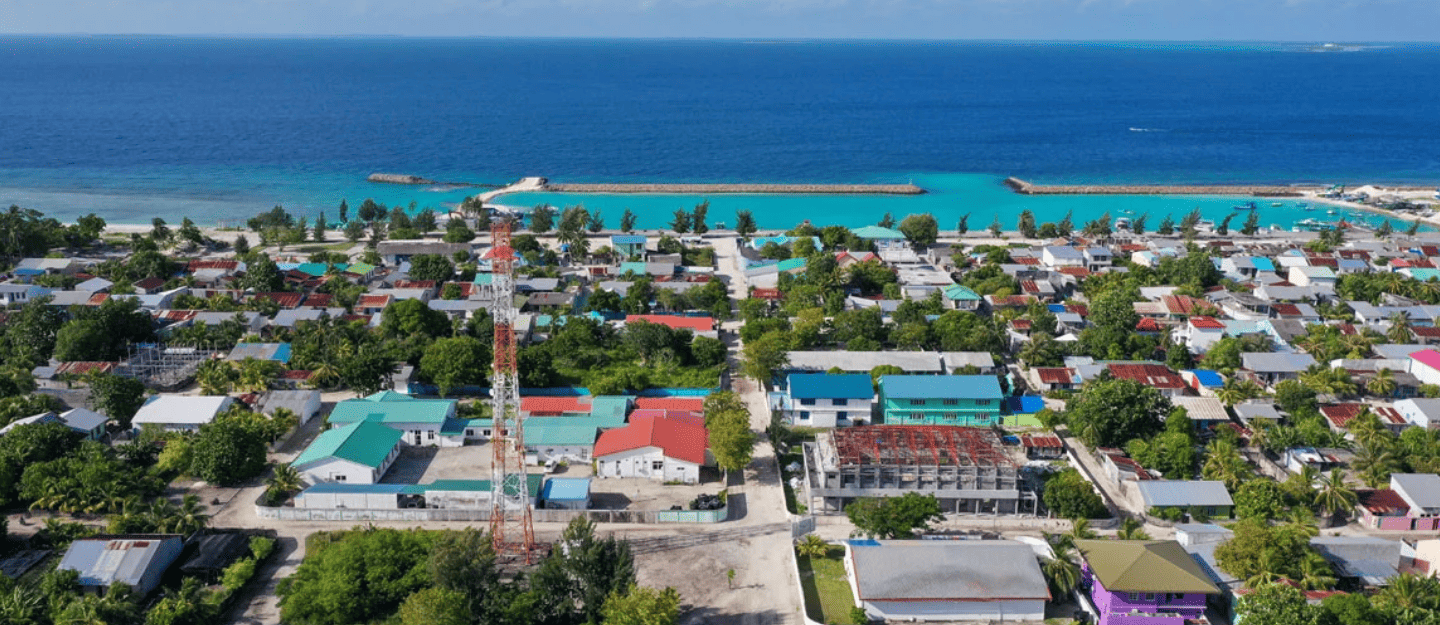 Manadhoo