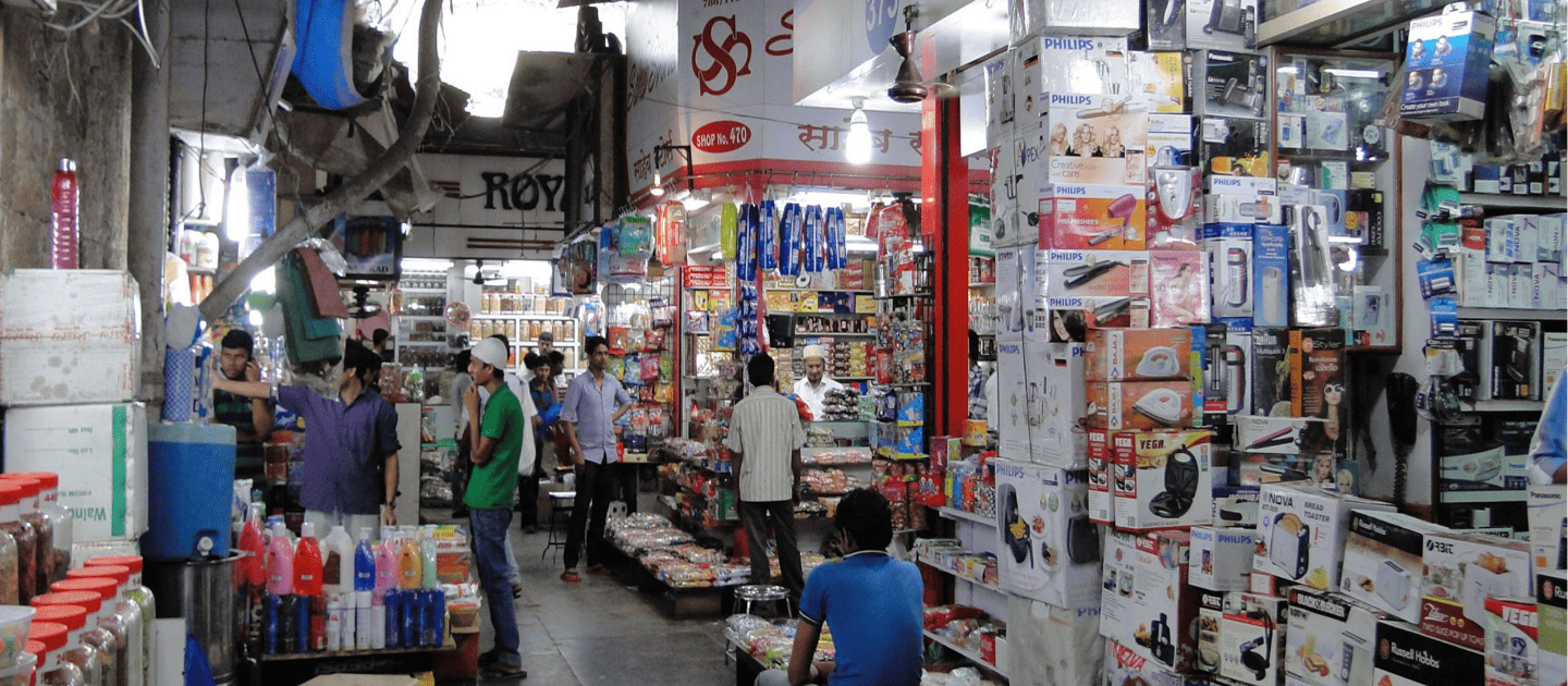 The bustling Colaba Causeway, an ultimate shopping destination in Mumbai.