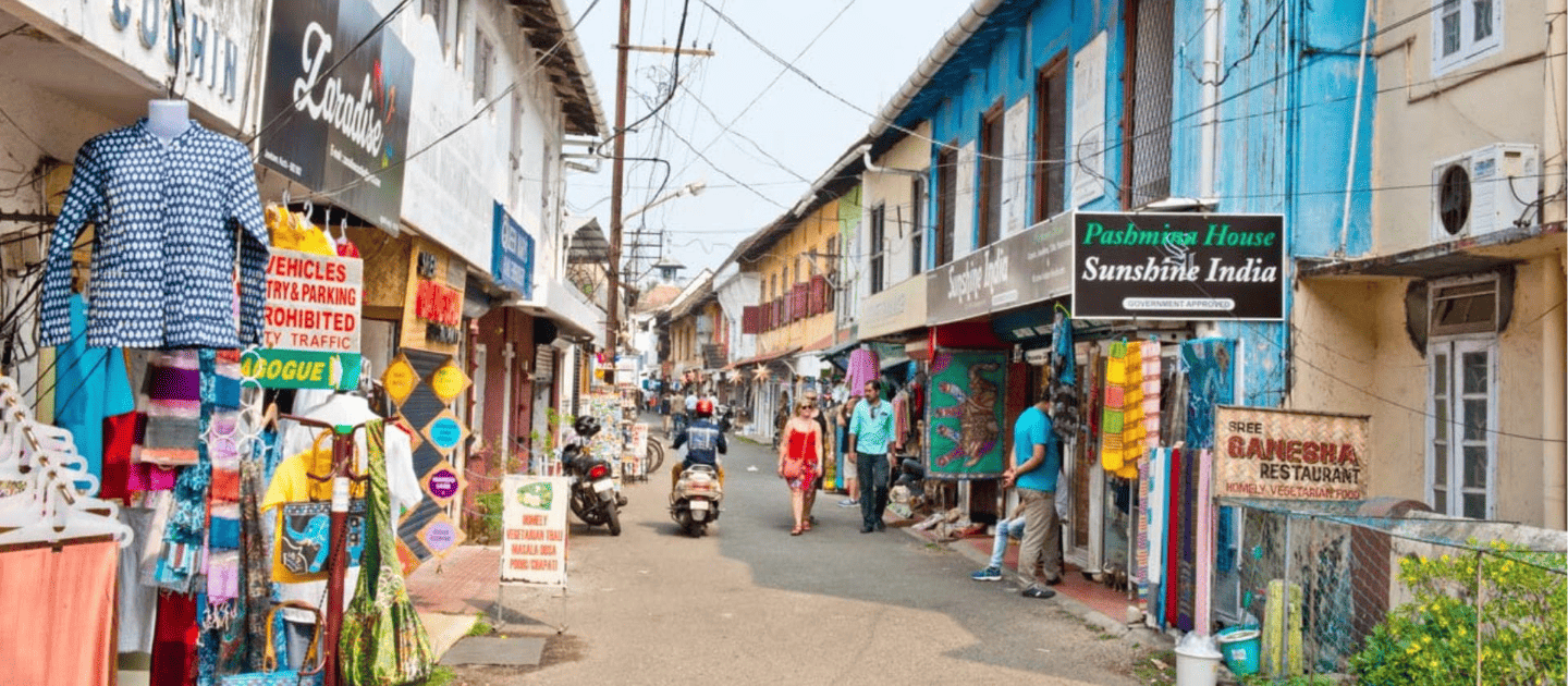 A vibrant antique shop in Jew Town, an ultimate shopping destination in Kochi for souvenirs.